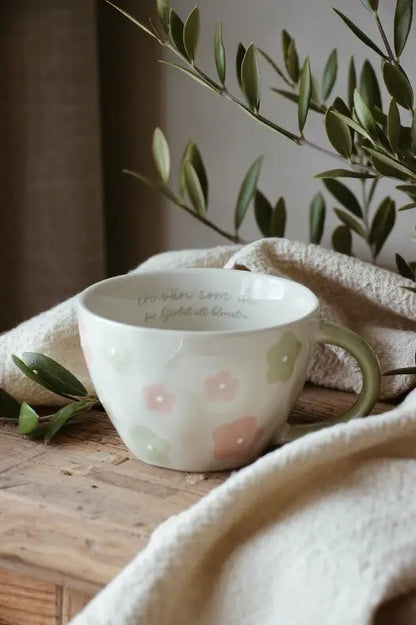 Mugg | En vän som du får hjärtat att blomstra | Majas Cottage