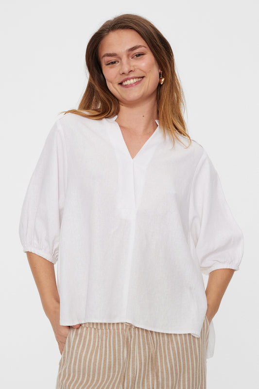 Blus | FQ-Lava | Linnematerial | Vit